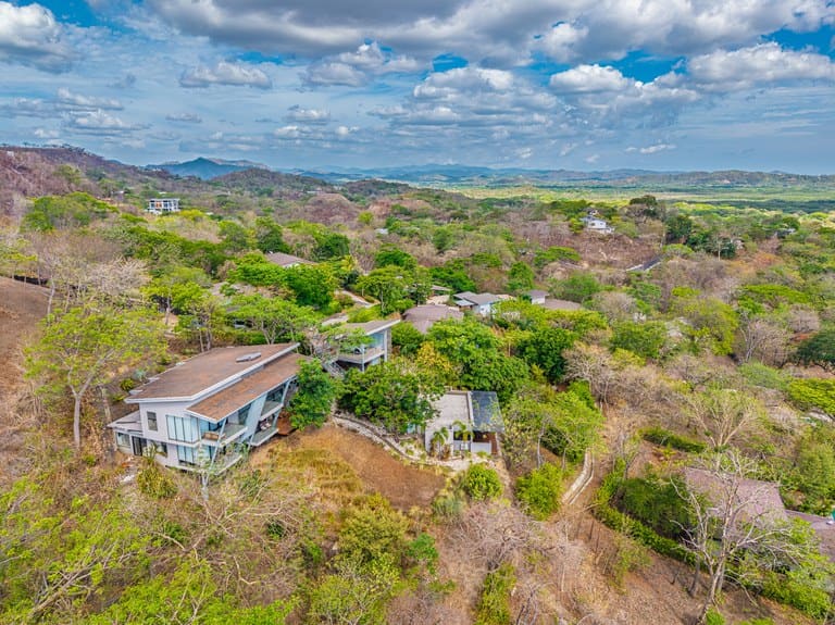 Casa Bosque y Mar — Luxury Ocean & Jungle Retreat, Playa Grande